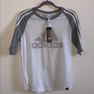 Brand New Adidas ⚾️ Tee